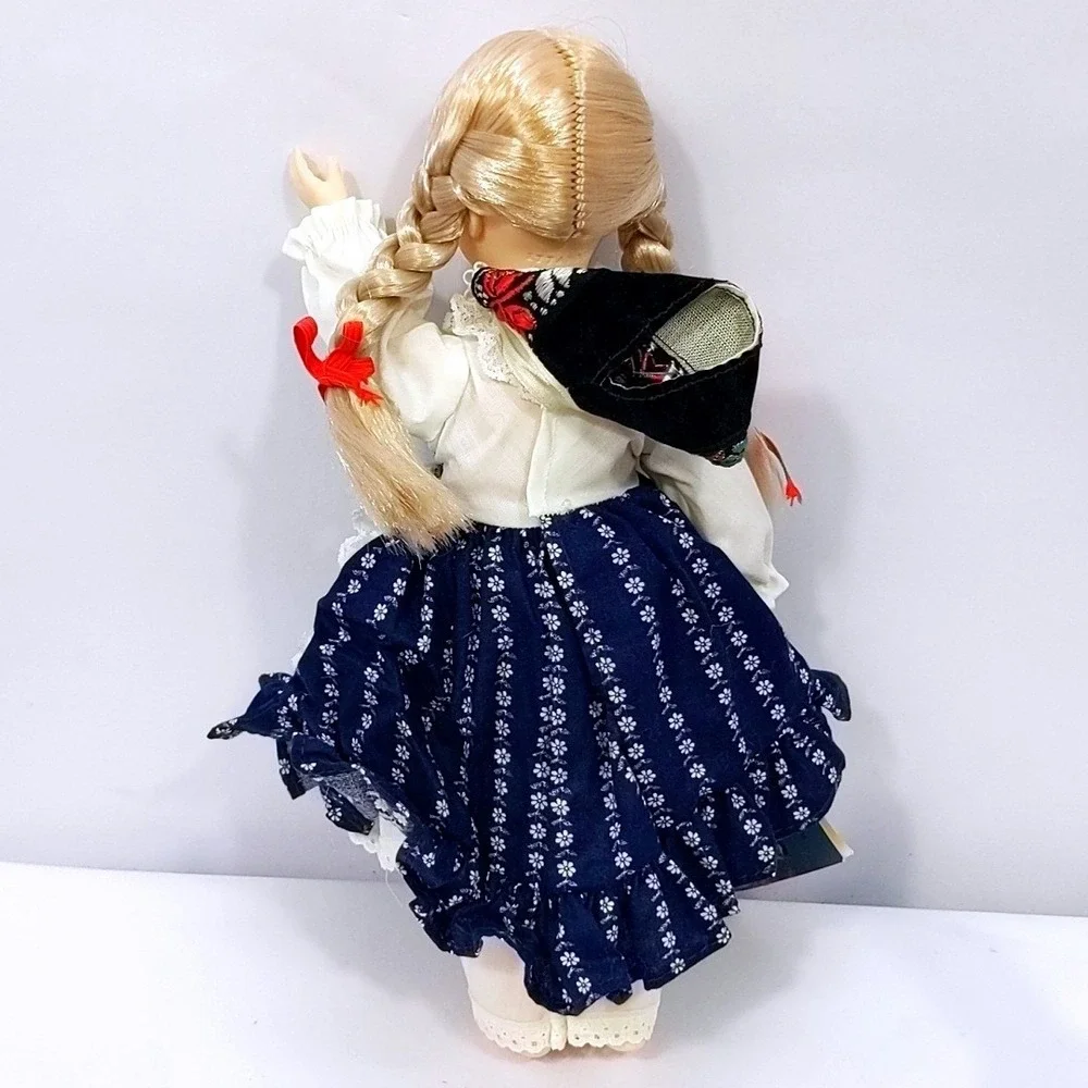 VTG 1971 Effanbee Heidi Storybook Collector Doll 11